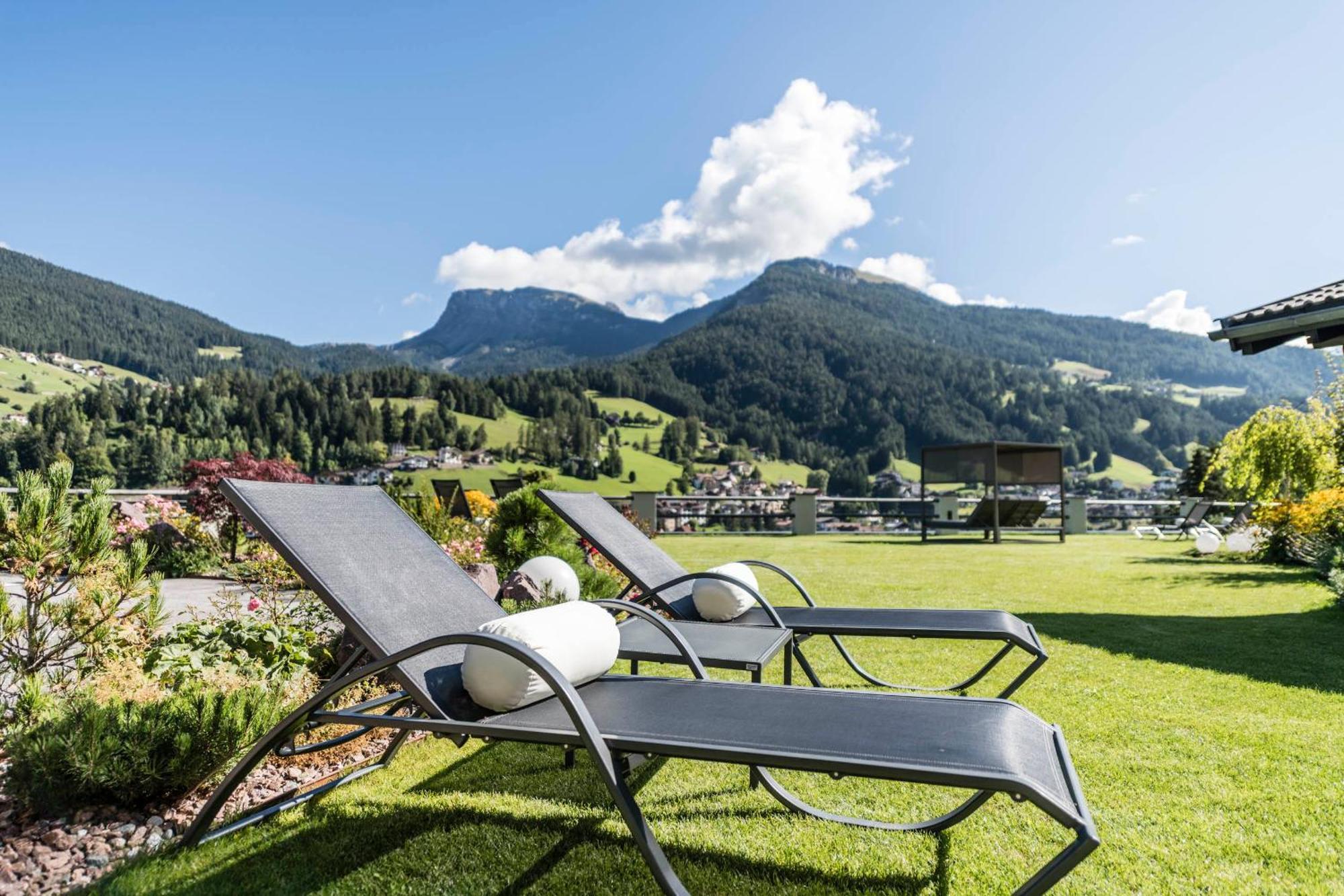 Alpenhotel Rainell Ortisei Eksteriør billede