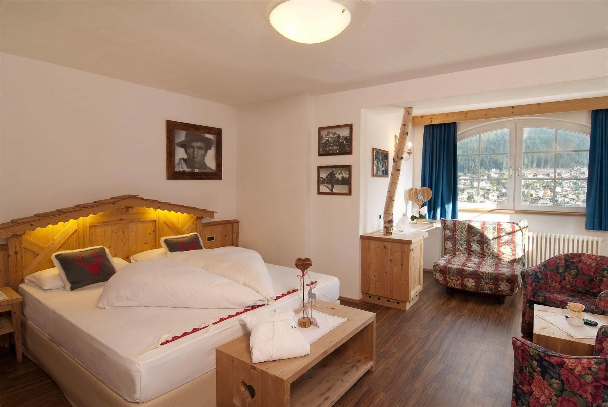 Alpenhotel Rainell Ortisei Eksteriør billede