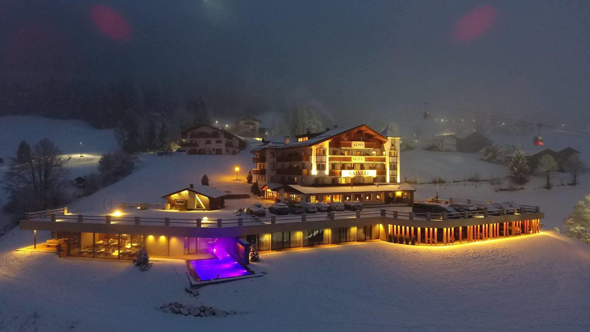Alpenhotel Rainell Ortisei Eksteriør billede
